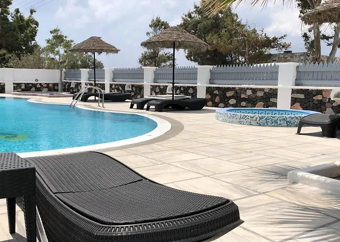 Black Coast Santorini Hotell