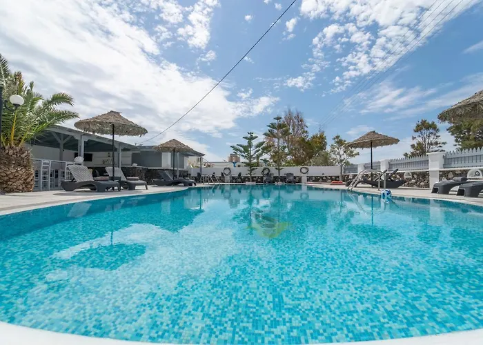 Black Coast Santorini Hotell *