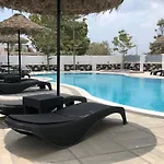 ホテル Black Coast Santorini *
