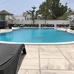 Black Coast Santorini