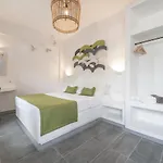 Black Coast Santorini ホテル
