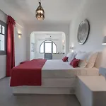Black Coast Santorini ホテル