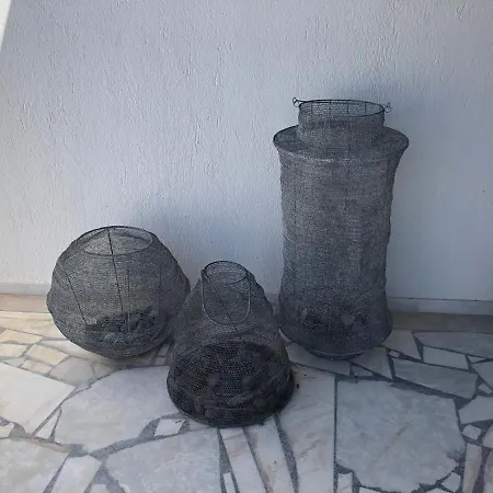 Black Coast Santorini Отель *
