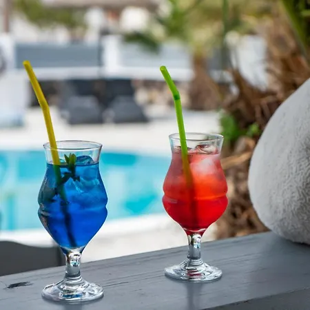 Black Coast Santorini Периволос