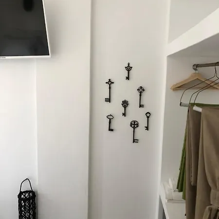 Black Coast Santorini