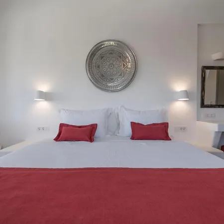 Black Coast Santorini * Perivolos (Santorini)